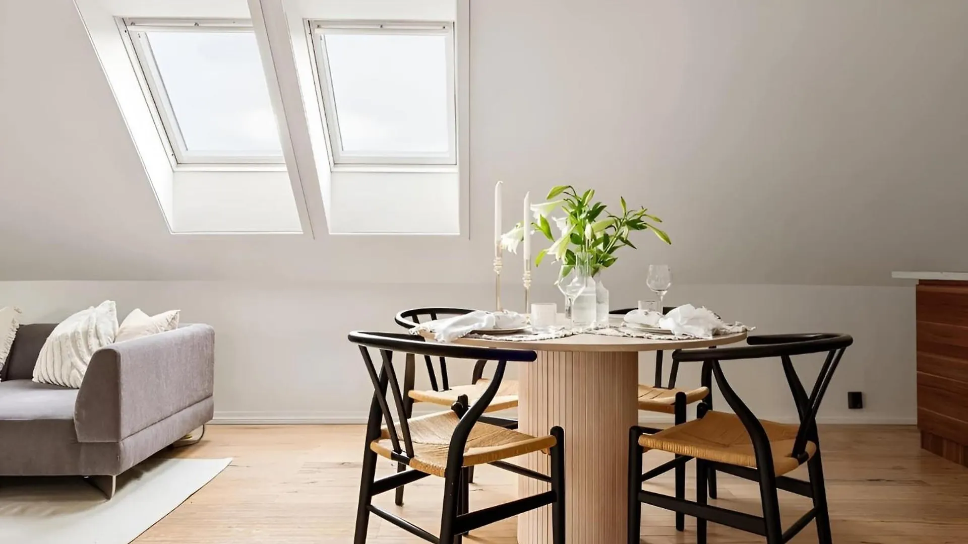Cozy Apartment In Unique Atrium House At Nordnes Bergen